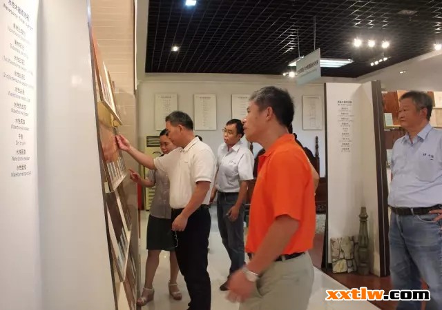 東莞市質(zhì)監(jiān)局局長(zhǎng)胡熾海一行來大寶化工調(diào)研交流