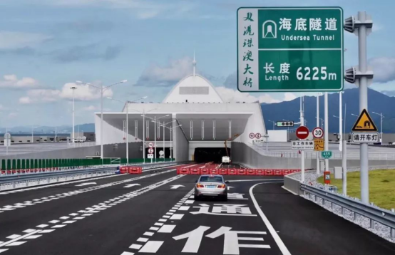 港珠澳大橋正式通車 三棵樹助力超級工程
